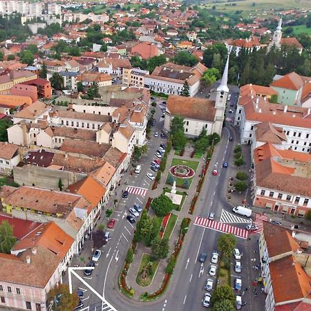Bed and Breakfast Korona Panzio Одорхею-Секуйеск Экстерьер фото