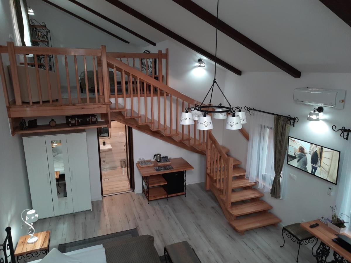 Bed and Breakfast Korona Panzio Одорхею-Секуйеск Экстерьер фото
