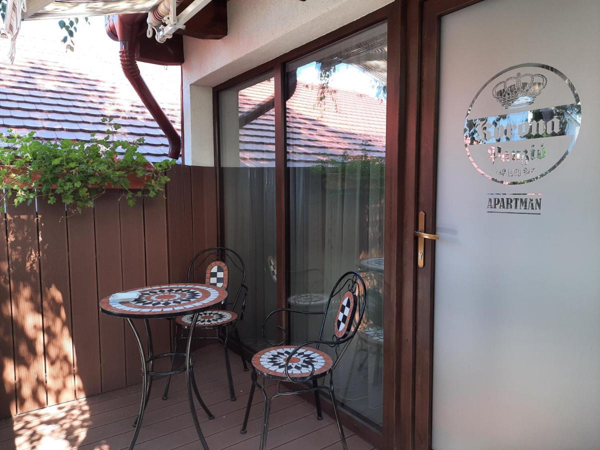 Bed and Breakfast Korona Panzio Одорхею-Секуйеск Экстерьер фото