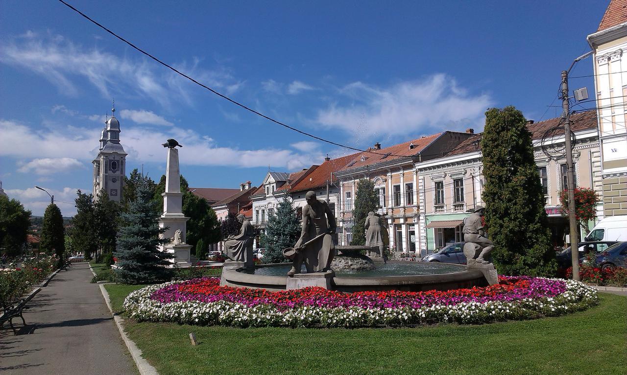 Bed and Breakfast Korona Panzio Одорхею-Секуйеск Экстерьер фото